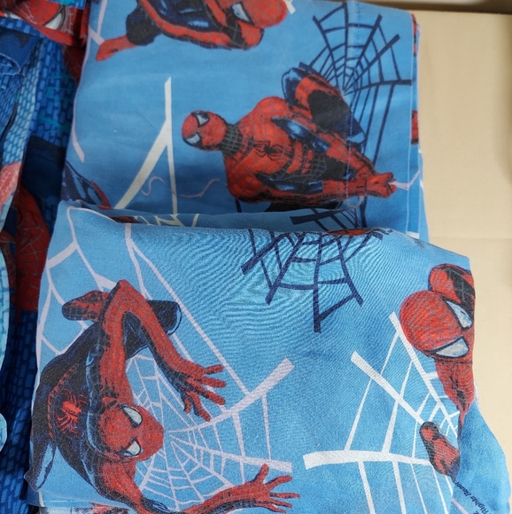 2002 Marvel SPIDERMAN 3 Pc. Fitted & 2 Flat Bed Sheets Pre-owned - Picture 3 of 5